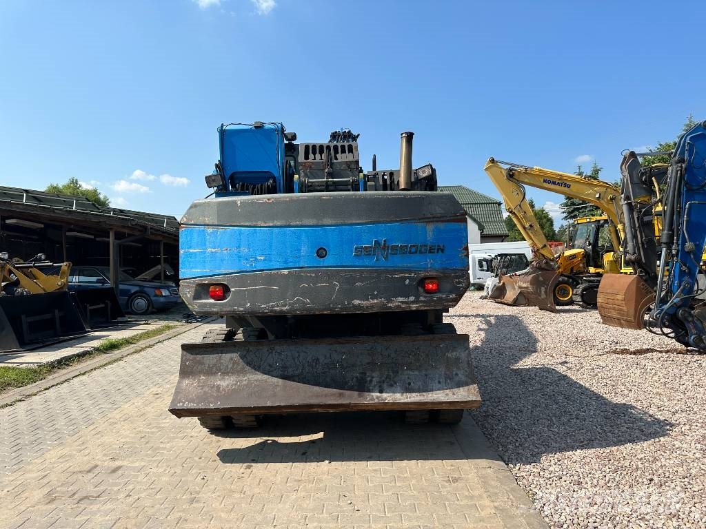Sennebogen M 821 Waste / industry handlers