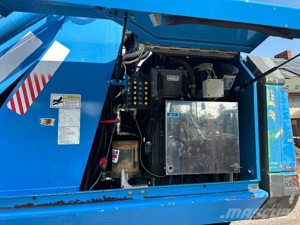 Sennebogen M 821 Waste / industry handlers