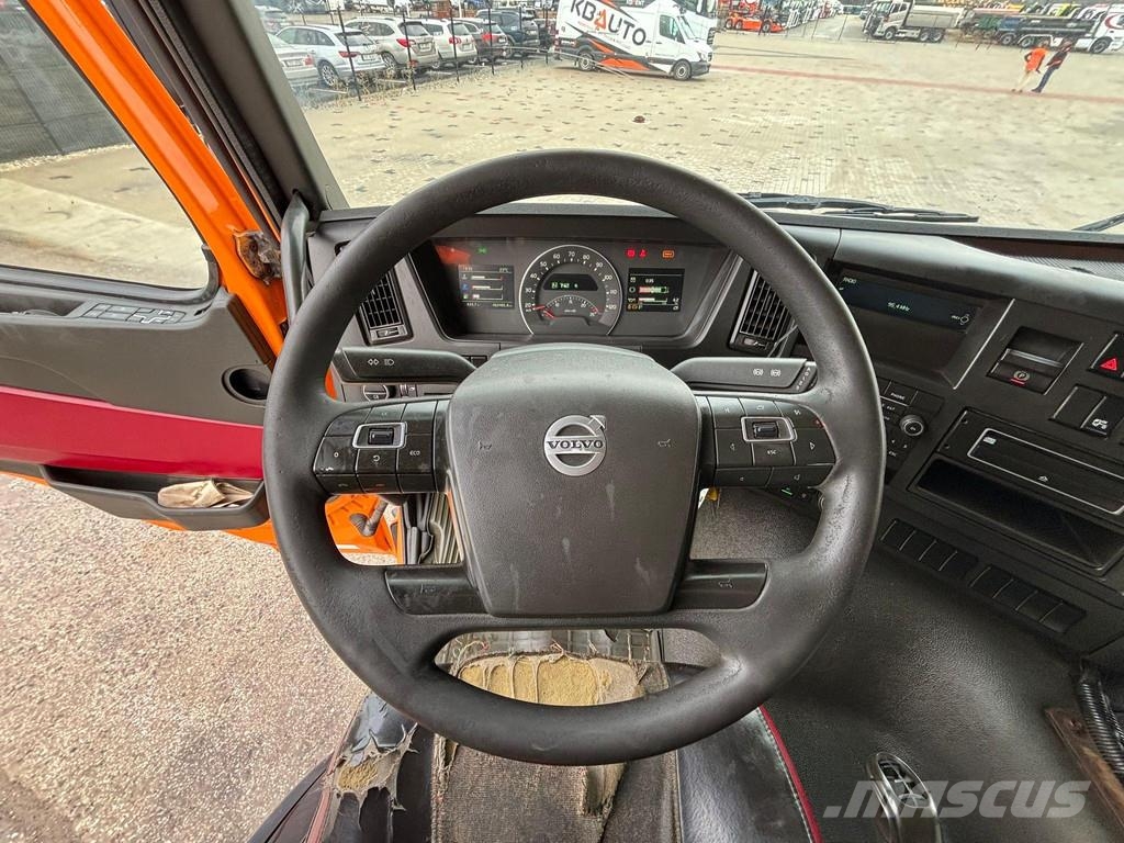 Volvo FMX 410 6x4 HIAB XR 21 ton / L=5900 mm Kroghejs