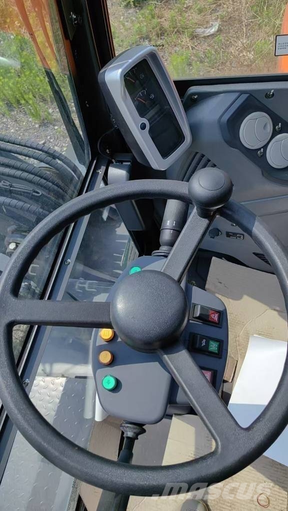 Develon DX60W ECO Bageri točkaši