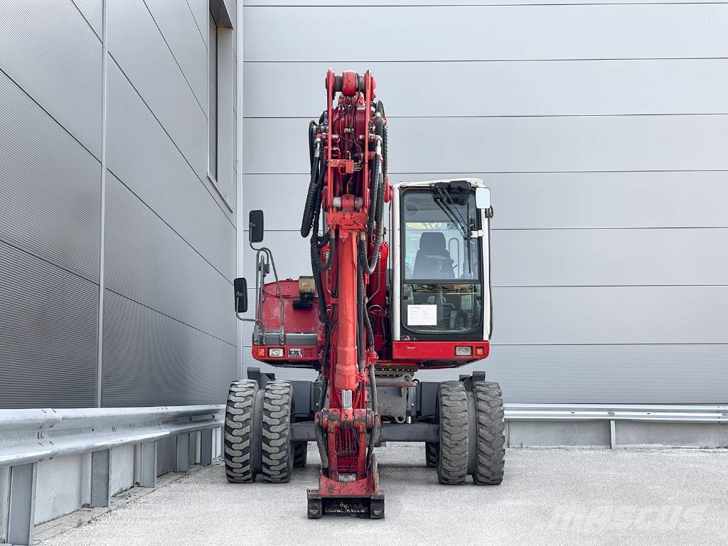 Liebherr A 900 C Litronic Bagri na kolesih