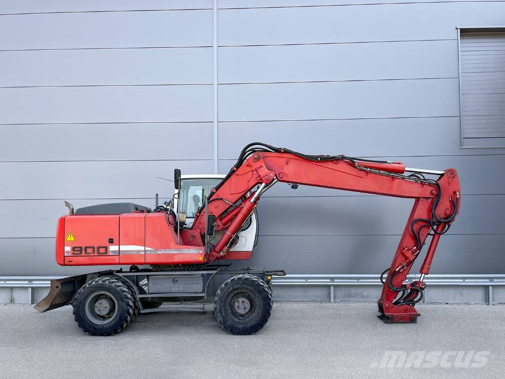 Liebherr A 900 C Litronic Bagri na kolesih