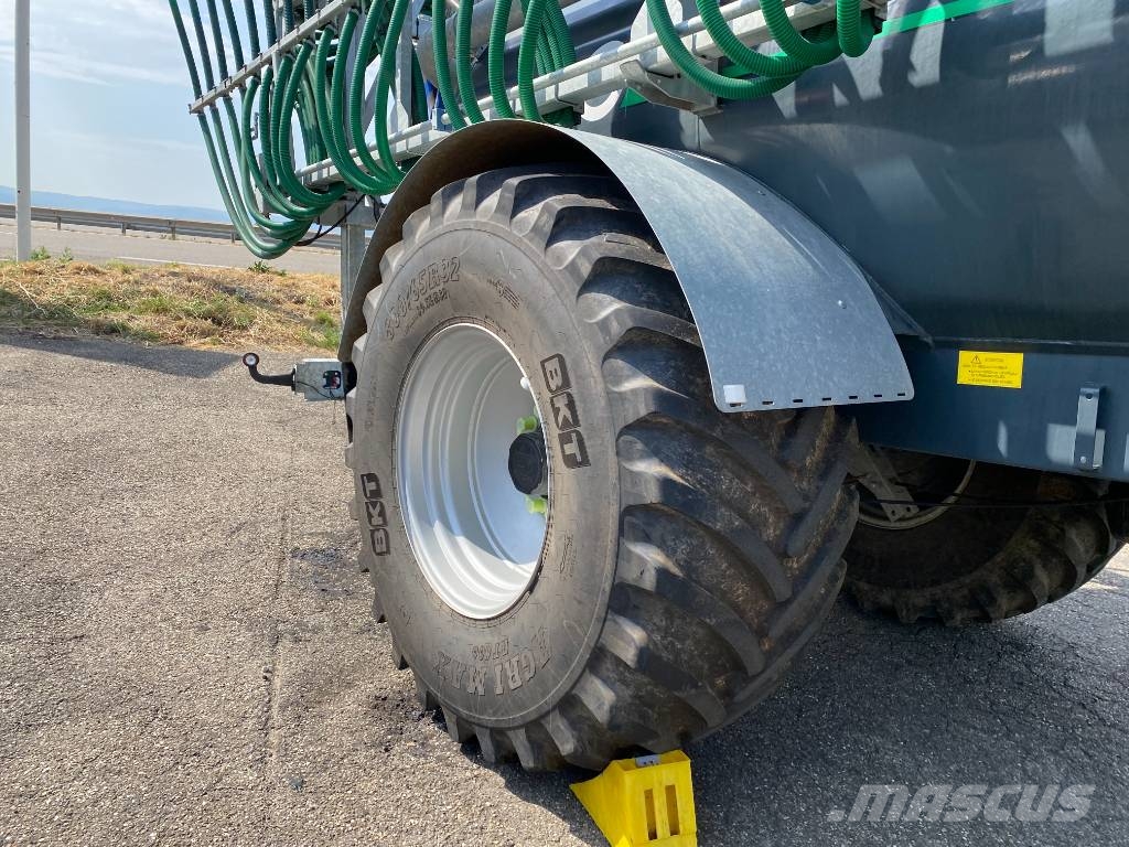 Mauguin MISTRAL 11/JUROP DL180 1er Main endommagé صهاريج الملاط
