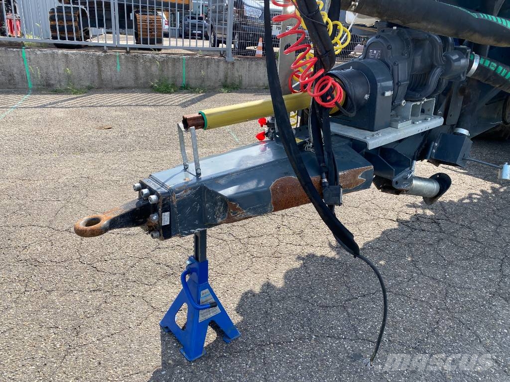 Mauguin MISTRAL 11/JUROP DL180 1er Main endommagé صهاريج الملاط
