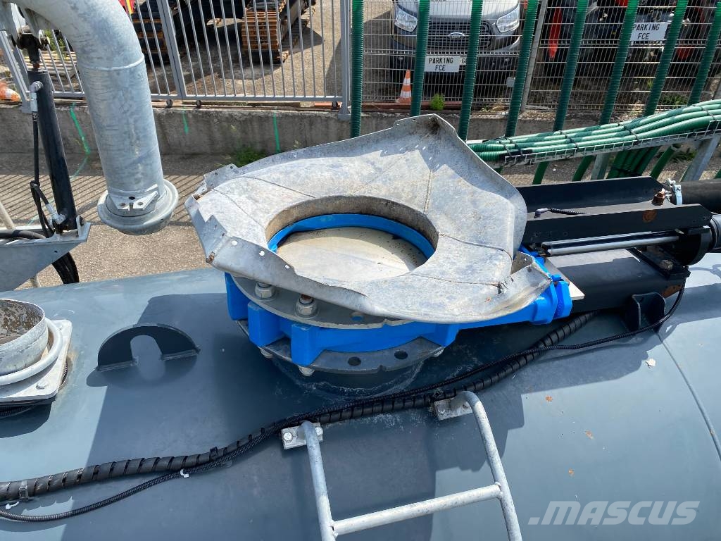 Mauguin MISTRAL 11/JUROP DL180 1er Main endommagé صهاريج الملاط