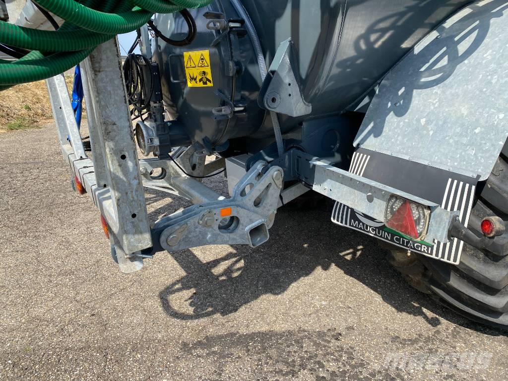 Mauguin MISTRAL 11/JUROP DL180 1er Main endommagé صهاريج الملاط