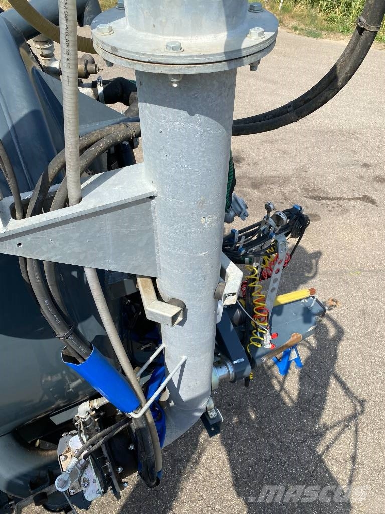 Mauguin MISTRAL 11/JUROP DL180 1er Main endommagé صهاريج الملاط