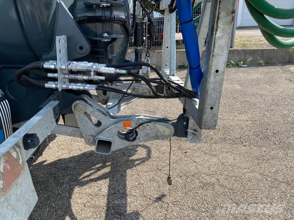 Mauguin MISTRAL 11/JUROP DL180 1er Main endommagé صهاريج الملاط