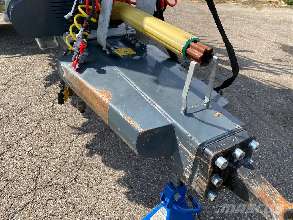 Mauguin MISTRAL 11/JUROP DL180 1er Main endommagé صهاريج الملاط