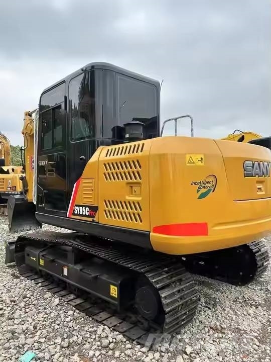 Sany SY95C 中型挖掘机