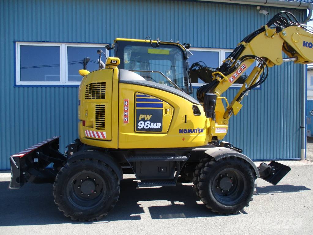 Komatsu PW 98 MR-11 EO Excavatoare cu roti
