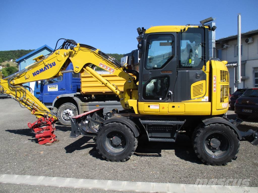 Komatsu PW 98 MR-11 EO Excavatoare cu roti