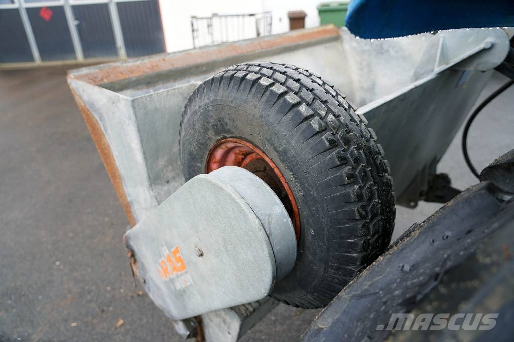 SANDSPRIDARE 1500MM FJÄRÅS OF SWEDEN 砂と塩撒き専用車
