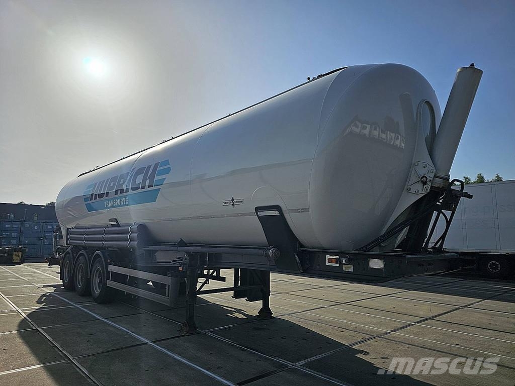 Spitzer SK 2760 CAL Rieselgueter Ημιρυμούλκες βυτίων