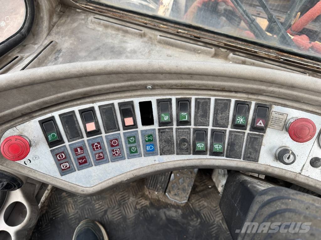 Svetruck 13.6-120 Dīzeļa autoiekrāvēji