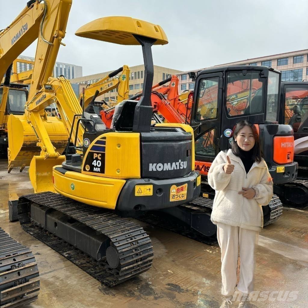 Komatsu PC 40 MR 小型挖土機/掘鑿機<7t(小型挖掘機)