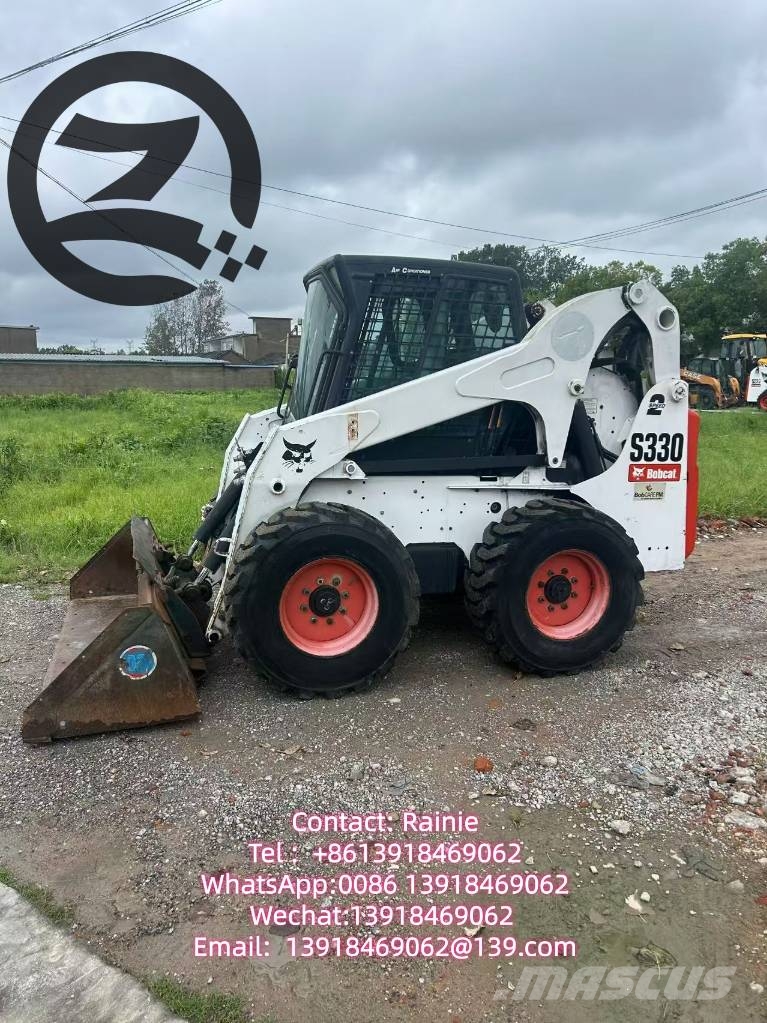 Bobcat S 330 Lietoti riteņu kompaktiekrāvēji