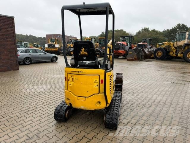 Komatsu PC 16 R-3 Mini bagri <7t