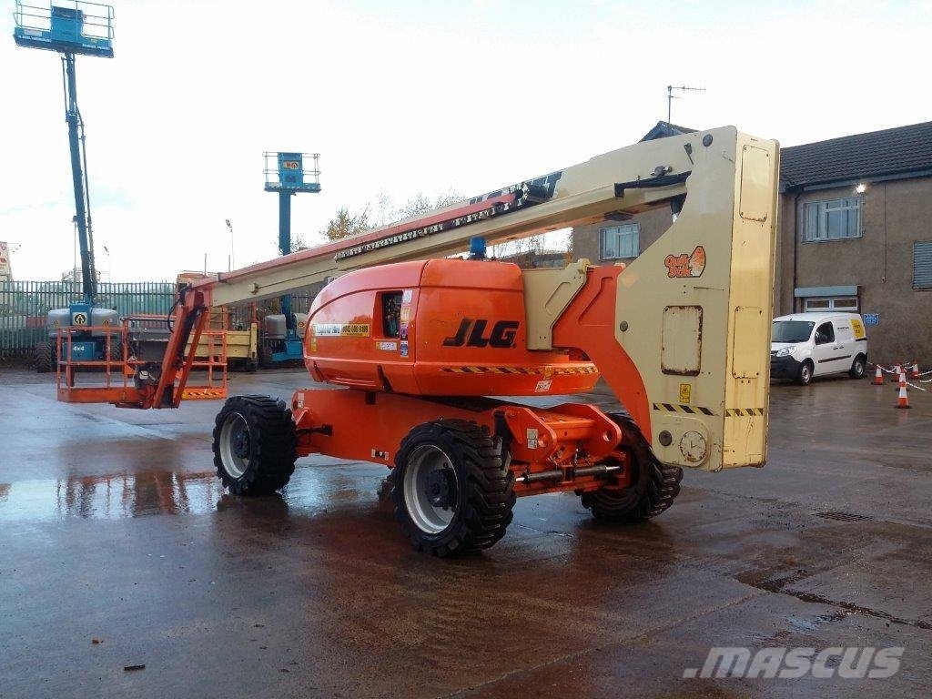 JLG 800AJ Kloubové plošiny