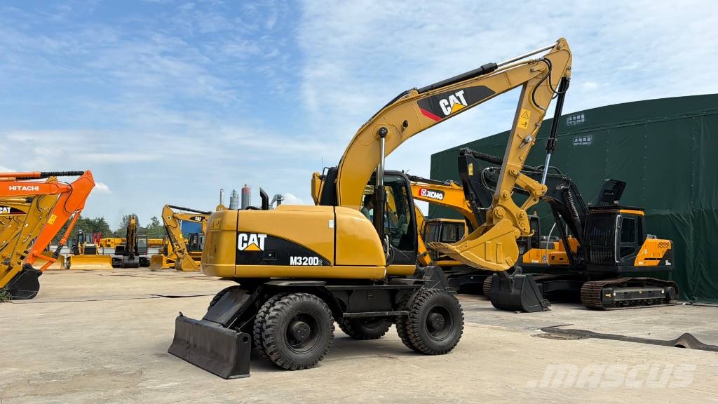 CAT M320D Mobilbagger
