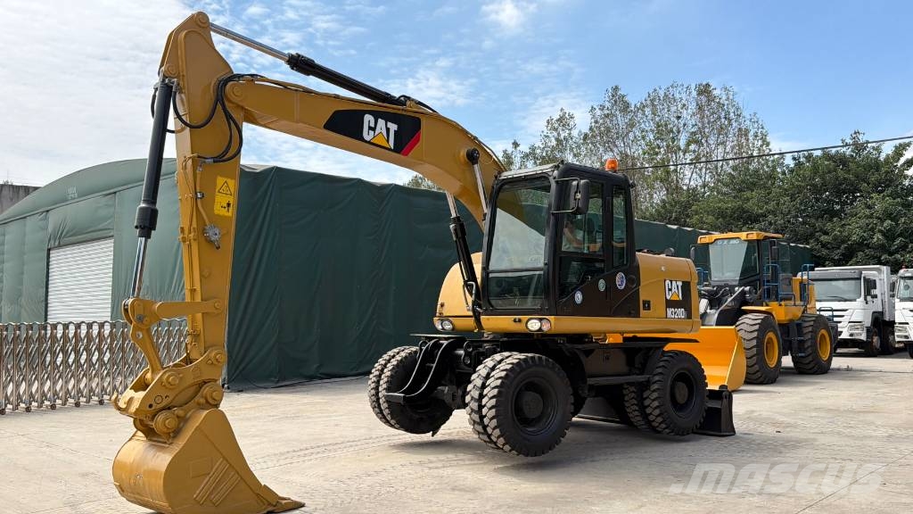 CAT M320D Mobilbagger