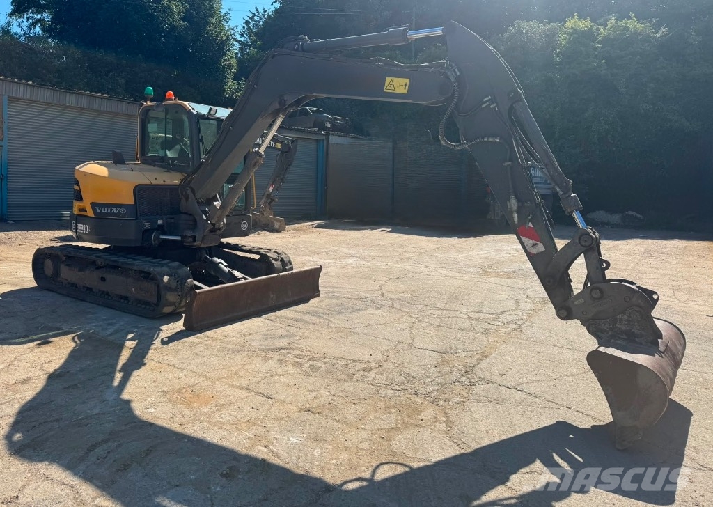 Volvo ECR 88 D Midi excavators 7t - 12t