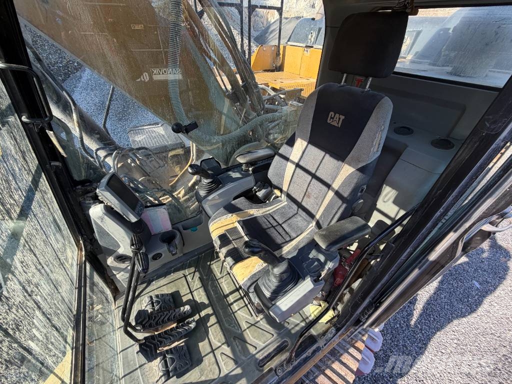 CAT 329 E LN Εκσκαφείς με ερπύστριες
