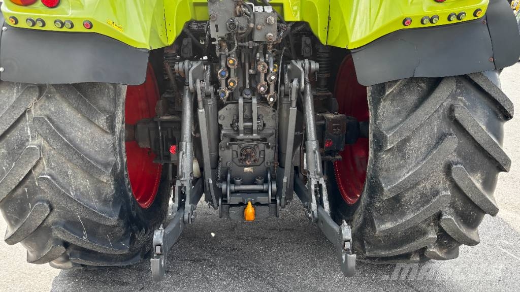 CLAAS Arion 640 Cebis Traktorji