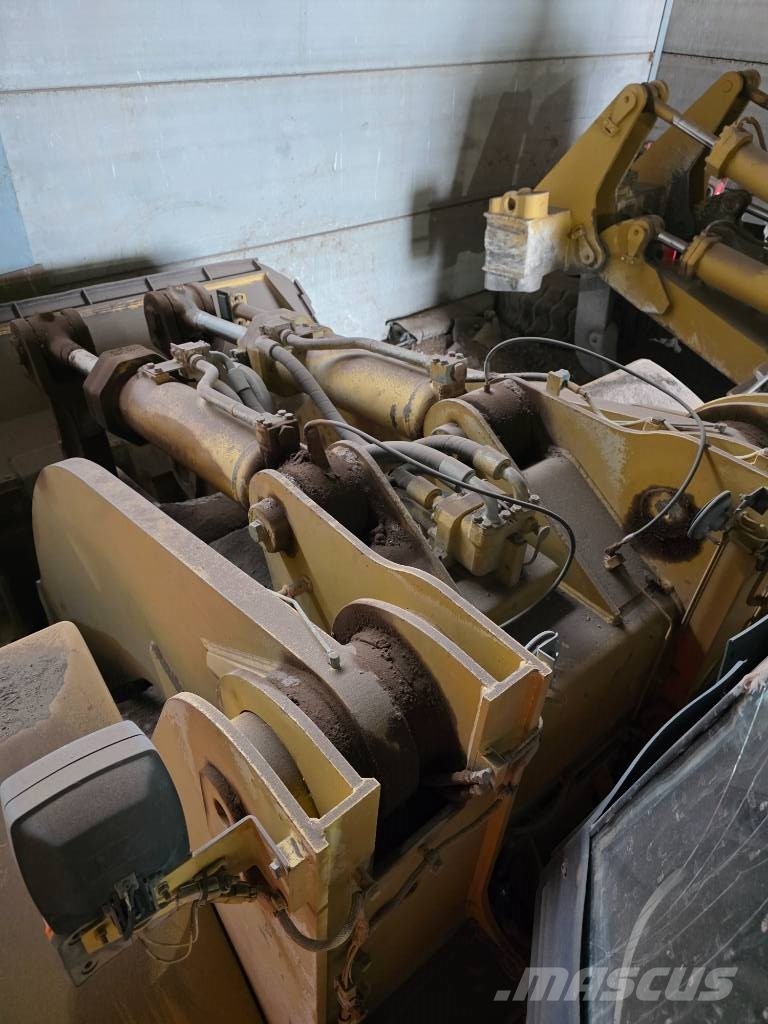CAT 980 G Rataslaadurid