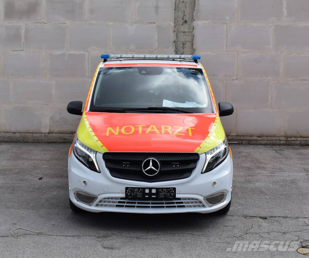 Mercedes-Benz Vito 4x4 Notarzt Einsatzfahrzeug NEF Ambulancias