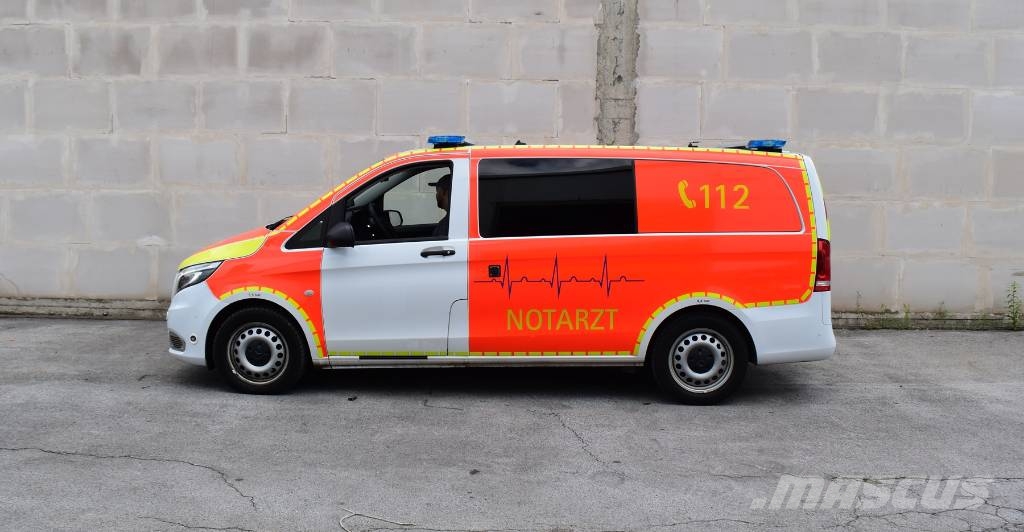 Mercedes-Benz Vito 4x4 Notarzt Einsatzfahrzeug NEF Ambulancias