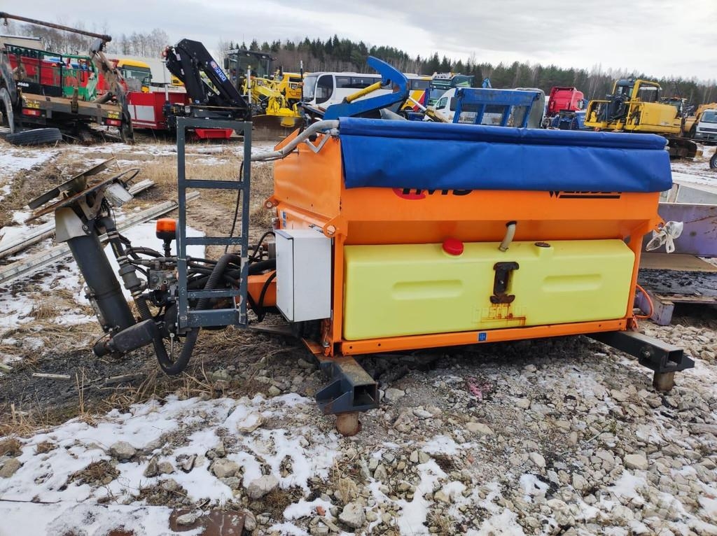Kupper WEISSER SPREEDER IMSSF J18020HFS Sableuse et saleuse