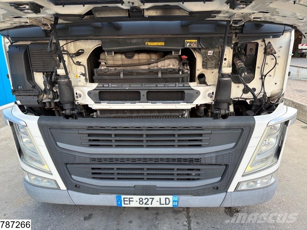 Volvo FM 460 EURO 6, PTO, Lohr Cabezas tractoras
