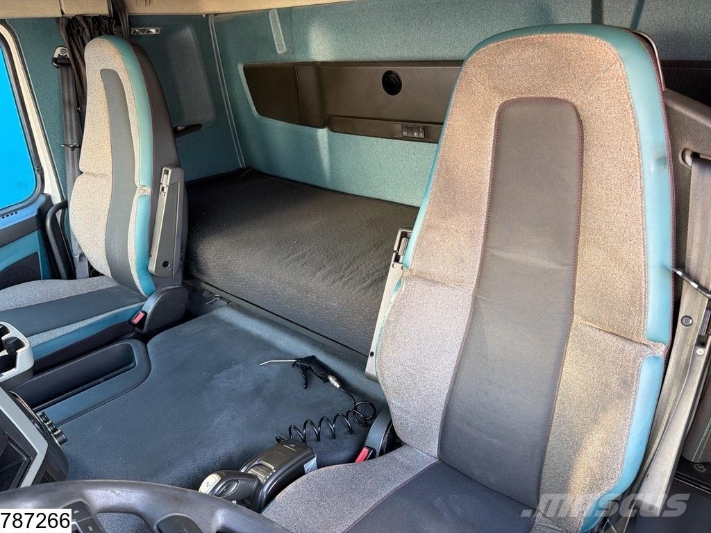 Volvo FM 460 EURO 6, PTO, Lohr Cabezas tractoras