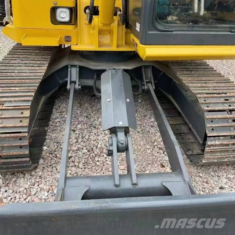 Komatsu PC 70 Mini bagri <7t