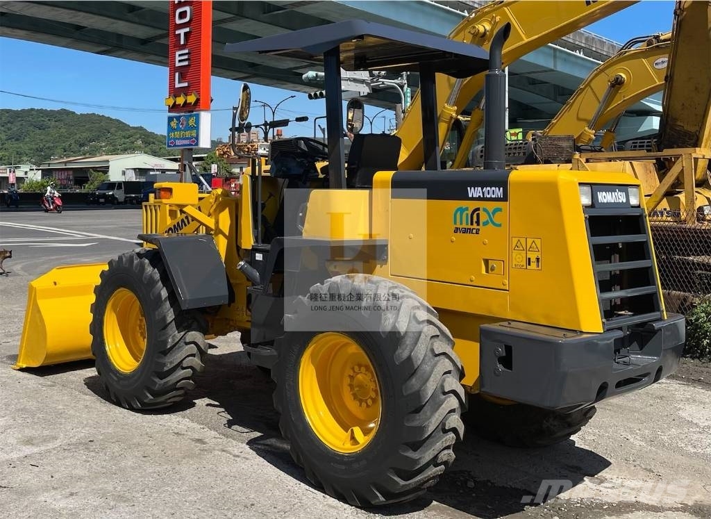 コマツ（小松製作所） WA100M-3, 1999, 新北市, 台湾 - 中古 ホイール
