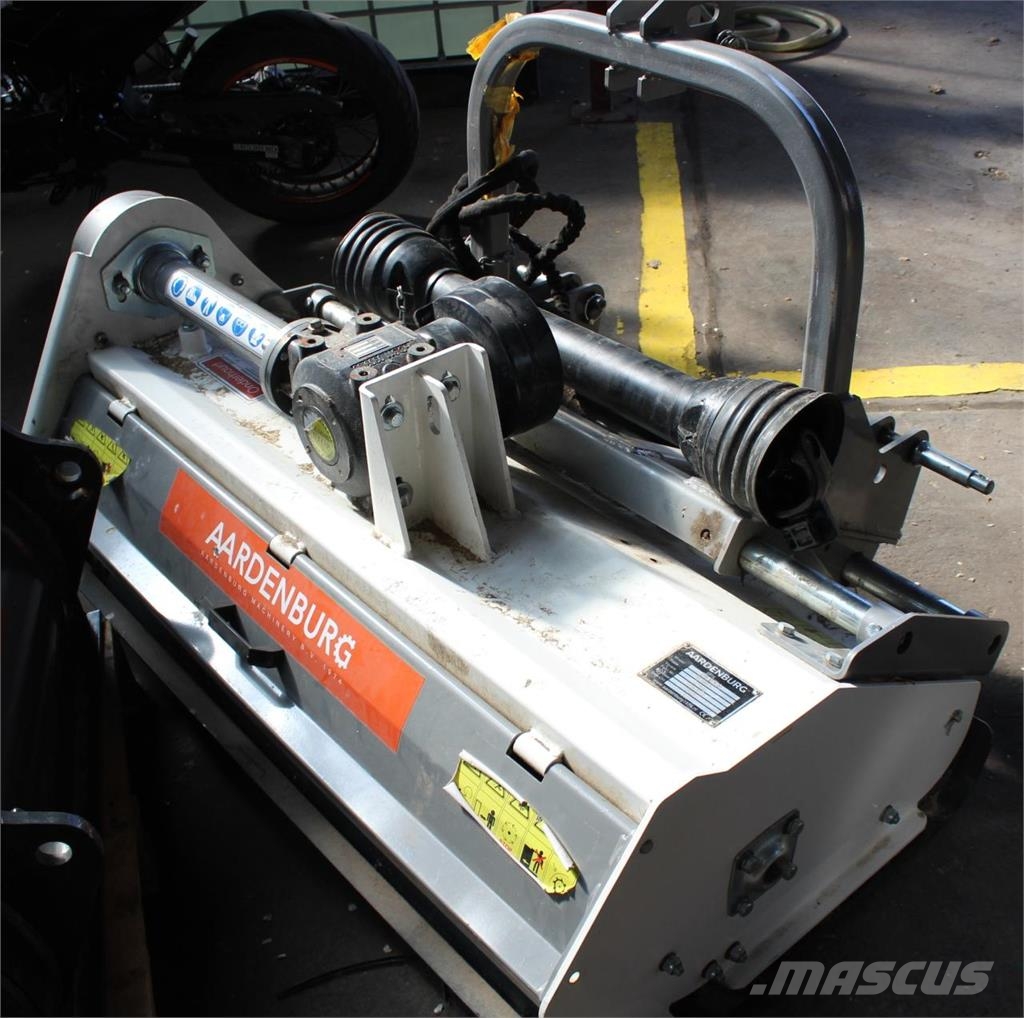 Aardenburg Alpha M 1250 Plus Segadoras y cortadoras de hojas para pastos