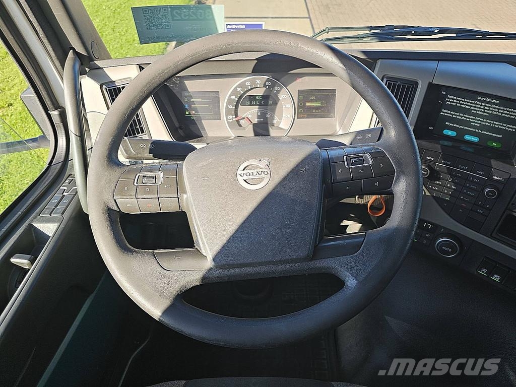 Volvo FM 450 450 Skirts Airco Tegljači