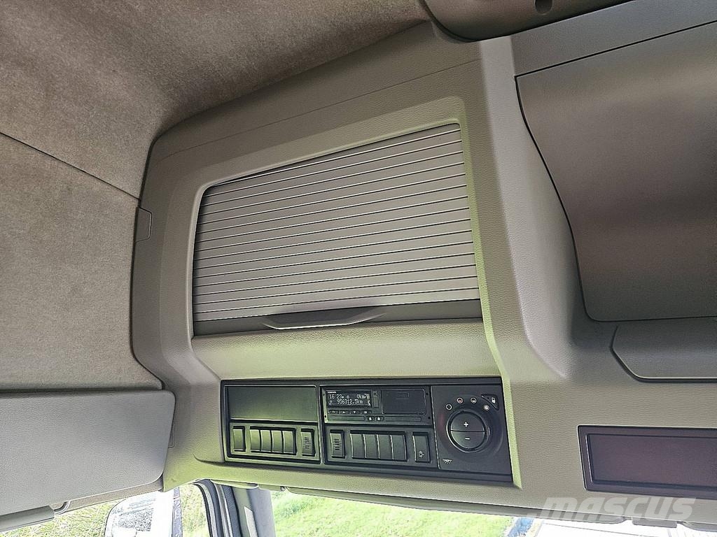 Volvo FM 450 450 Skirts Airco Tegljači