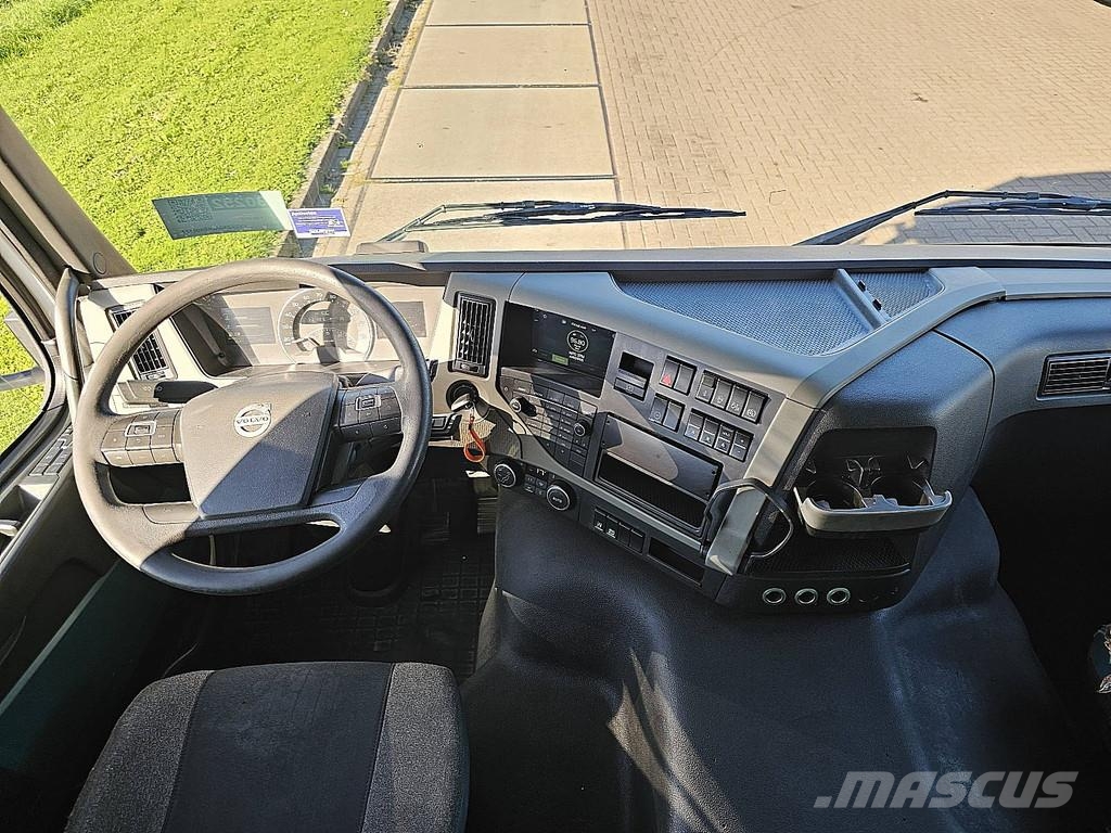 Volvo FM 450 450 Skirts Airco Tegljači