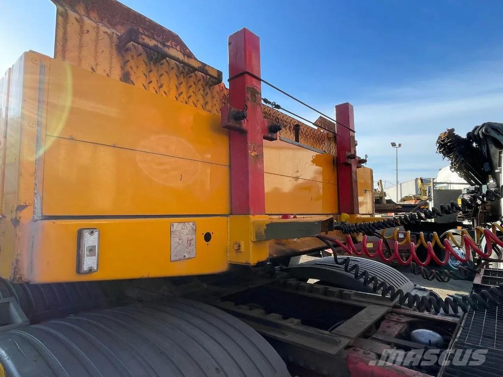 Goldhofer STZ-L5-54 Lowbed with Ramps 5 Axle 4 Steerin Axle Low loader-semi-trailers