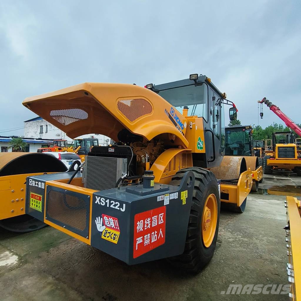 XCMG XS 122 Rouleaux monocylindre