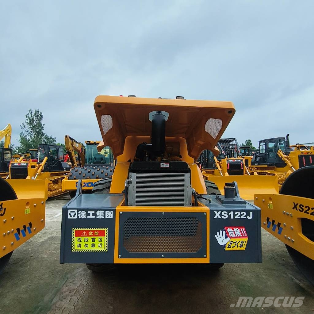 XCMG XS 122 Rouleaux monocylindre