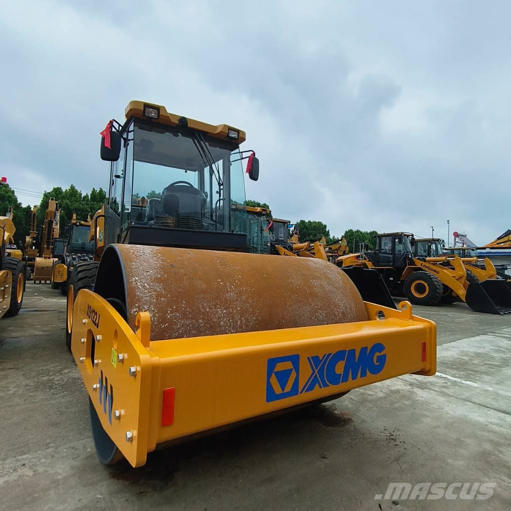 XCMG XS 122 Rouleaux monocylindre