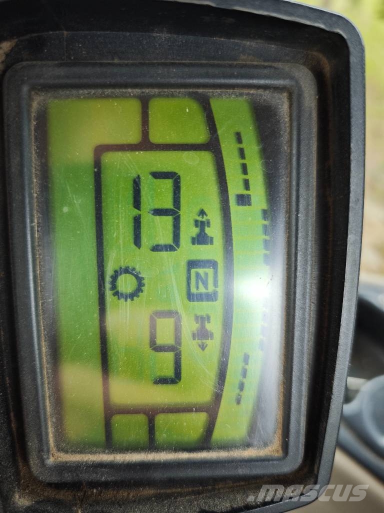 Case IH Maxxum 140 الجرارات