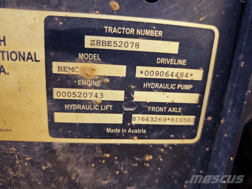 Case IH Maxxum 140 الجرارات