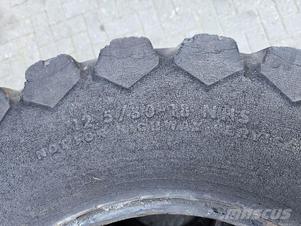Ahlmann AL95-Titan 12.5/80-18-Tire/Reifen/Band Ελαστικά και ζάντες