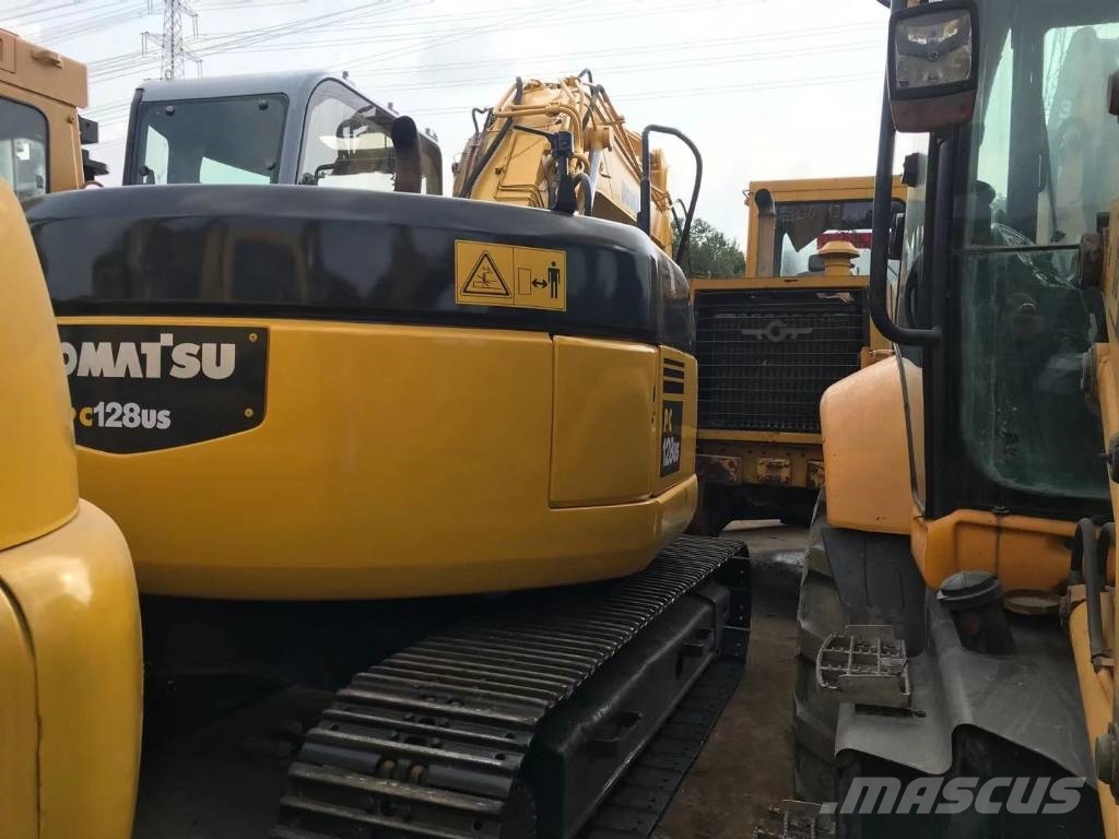 Komatsu PC 128 US 中型挖掘机