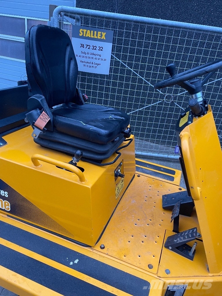 Thwaites 3 Ton Wozidła kolebkowe