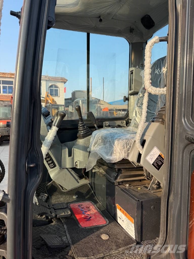 Kubota KX 057-4 حفارات صغيرة أقل من 7 طن (حفارات صغيرة)
